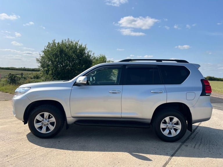 2022 Toyota Land Cruiser 2.8D Active Auto 4WD Euro 6 (s/s) 5dr (7 Seat) ESTATE Diesel Automatic