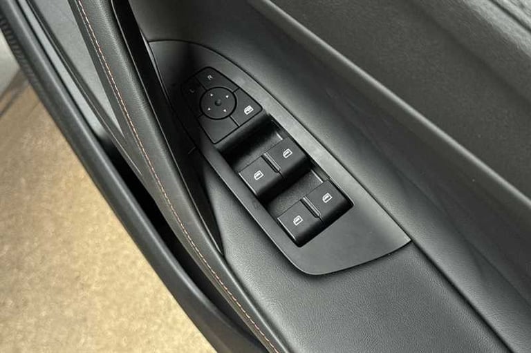 2024 MG MG HS 1.5 T-GDI SE 5dr ESTATE PETROL Manual