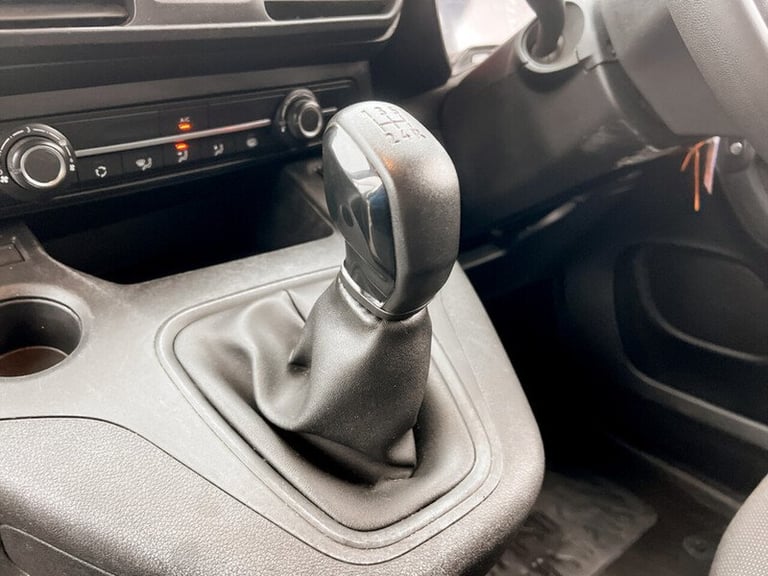 2021 Vauxhall Combo Turbo D 2300 Sportive Panel Van Diesel Manual