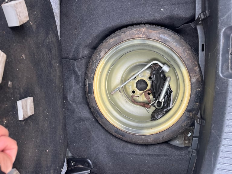 Mazda, 2, Hatchback, 2012, Manual, 1349 (cc), 5 doors