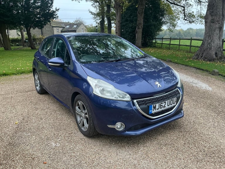 image for Peugeot 208 1.2cc ACTIVE 82 bhp good spec