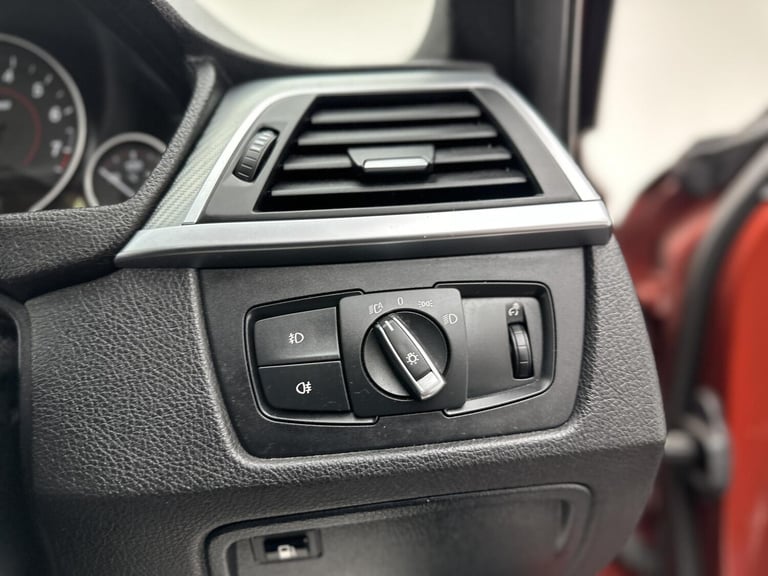 2017 BMW 3 Series 330e M Sport 4dr Step Auto SALOON PETROL/ELECTRIC Automatic