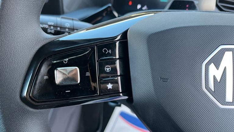2025 MG MG3 1.5 Hybrid+ MHEV SE Hatchback 5dr Petrol Hybrid Auto Euro 6 (s/s) (194 ps) Hatchback ...