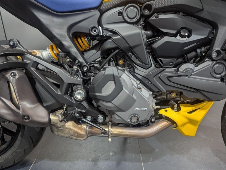 2025 Ducati Monster 937 937 Senna Ducati Quick Shift Euro 5