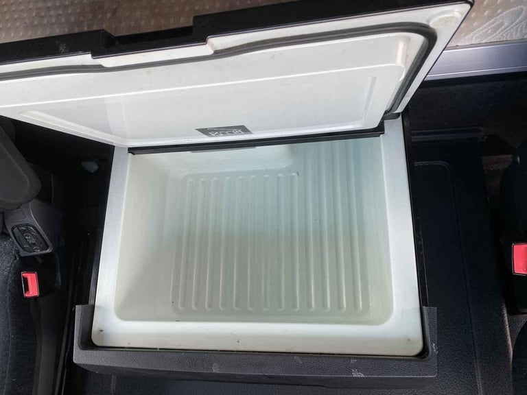 MERCEDES ACTROS 1824 *EURO 6* 4X2 DEMOUNT CHASSIS CAB 2018 - BV67 OUK