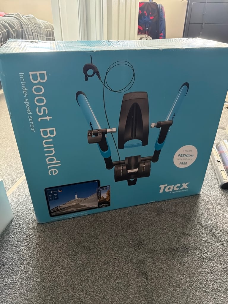 Garmin TacX Boost Trainer Bundle Black/Blue