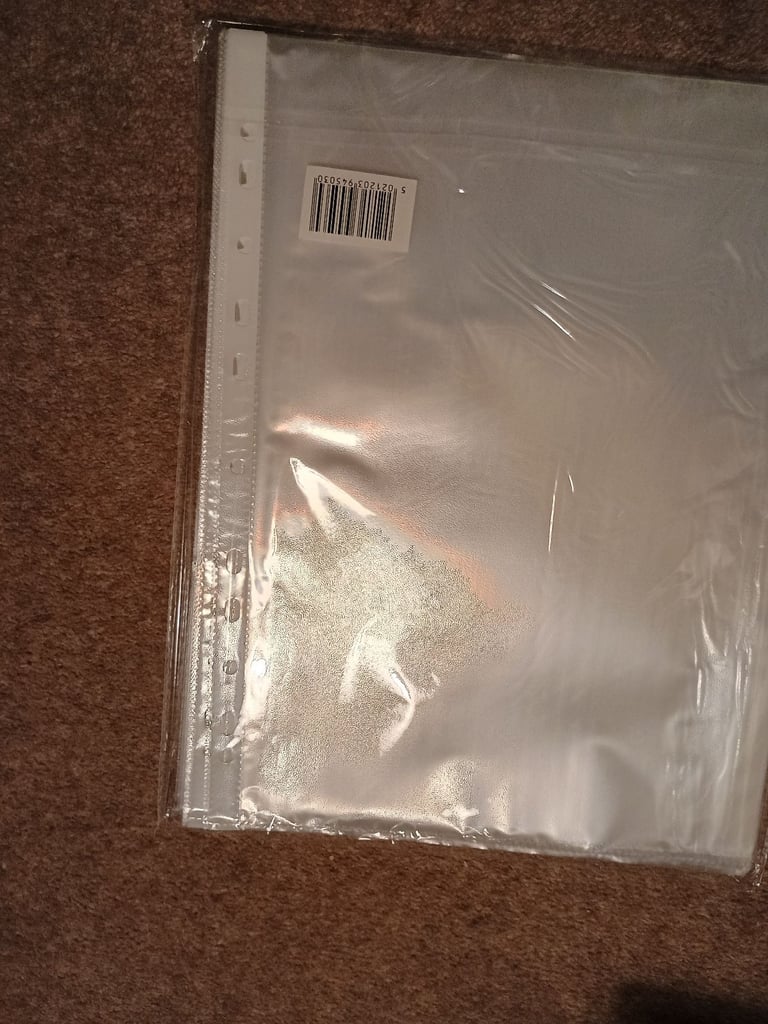 1000 Plastic Wallets (Sealed Packs of 100)