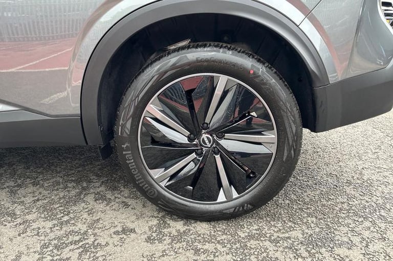 2025 Nissan Qashqai 1.3 DiG-T MH Tekna [Bose] 5dr Manual Hatchback Petrol Manual