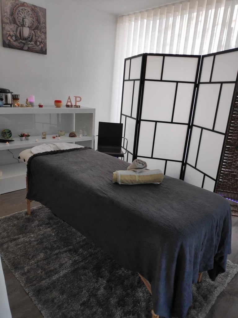 Brazilian Male certificate Terapist | Kensal Rise.