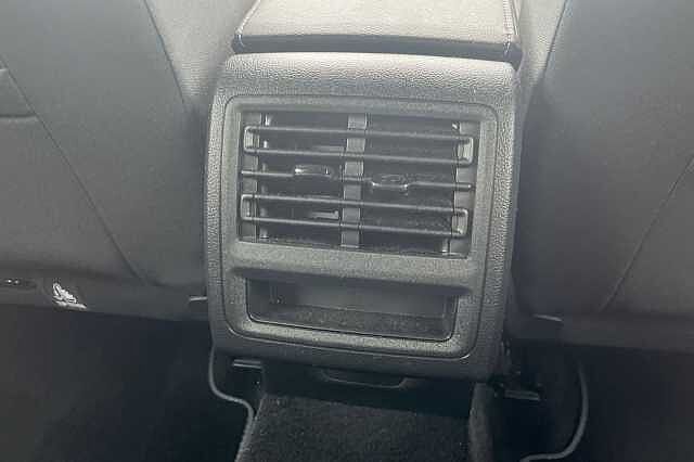 2022 Volkswagen Golf 1.5 TSI Life 5dr + 17' VENTURA + REAR TINTS Hatchback Hybrid Manual