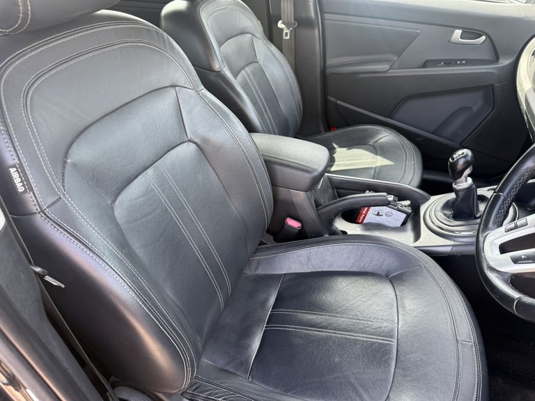 KIA SPORTAGE 2.0 CRDi KX-3 Black Manual Diesel 2012