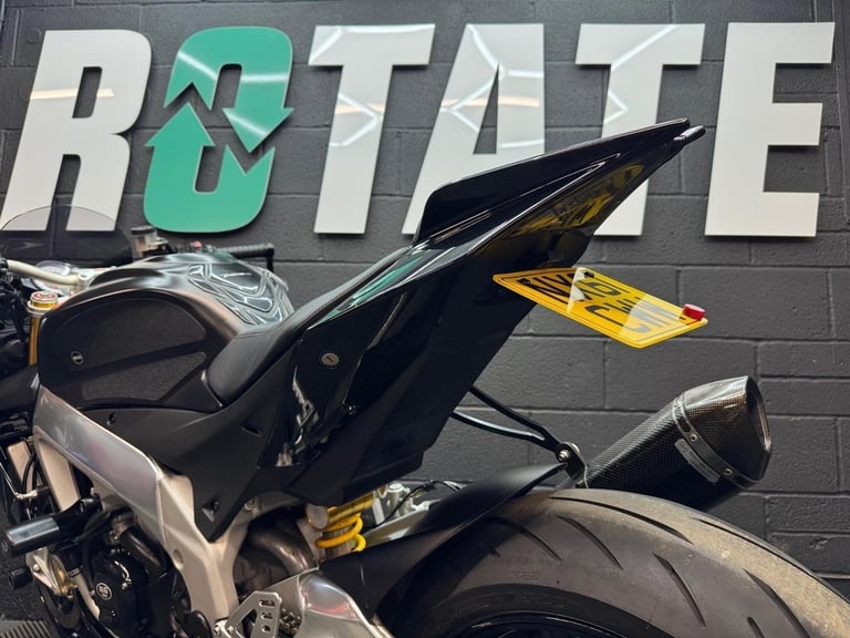 2011 Aprilia Tuono 1000 V4 1000 V4 R APRC Petrol Manual (165 bhp)