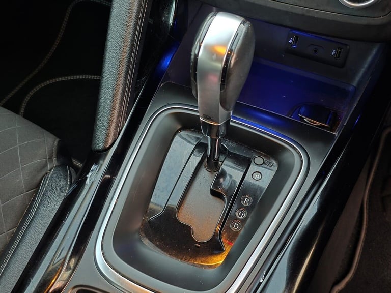 2019 Renault Kadjar 1.3 TCe Iconic SUV 5dr Petrol EDC Euro 6 (s/s) (140 ps) SUV Petrol Automatic