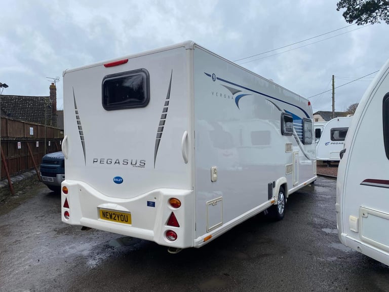 2015 Bailey Pegasus Verona GT65 4 Berth Fixed bed Caravan - B008