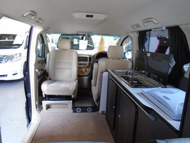 2007 TOYOTA ALPHARD CAMPER VAN ,MOTORHOME,~ NEW SIDE KITCHEN~~4 BERTH~ULEZ FREE