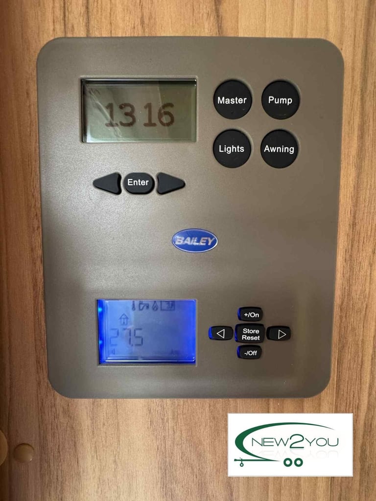 2013 Bailey Unicorn Valencia 4 Berth Fixed Bed Caravan - HUGE SALE NOW ON!!!!