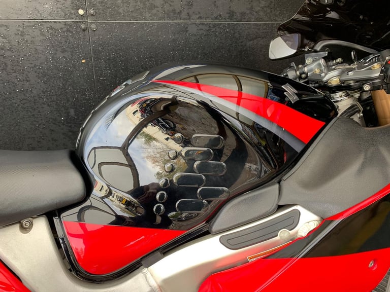 SUZUKI GSX 1300 R HAYABUSA 2006 HPI CLEAR