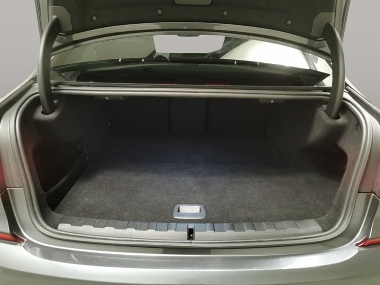 2020 BMW 3 Series 2.0 330e 12kWh M Sport Saloon 4dr Petrol Plug-in Hybrid Auto Euro 6 (s/s) ( Sal...