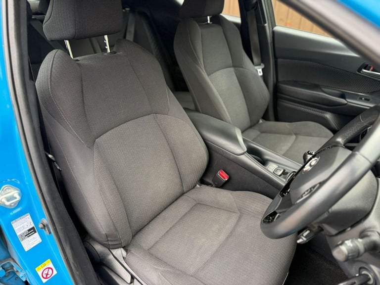 TOYOTA C-HR 1.2 VVT-i Icon 2019