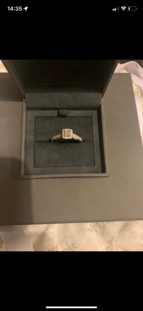 Vera Wang Engagement ring 