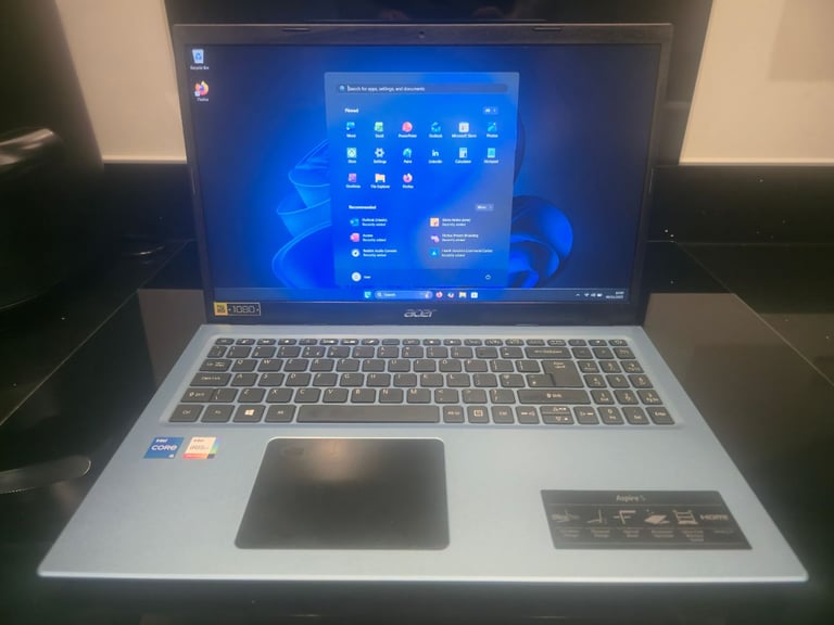 Acer 15.6" 11th gen i5 laptop 