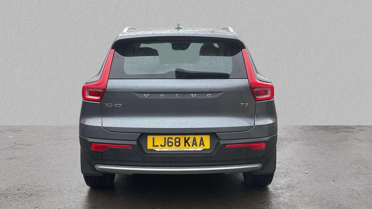 2018 Volvo XC40 1.5 T3 Momentum 5dr Estate Petrol Manual