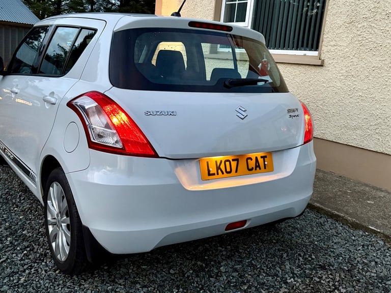 Suzuki, SWIFT, Hatchback, 2011, Manual, 1242 (cc), 5 doors