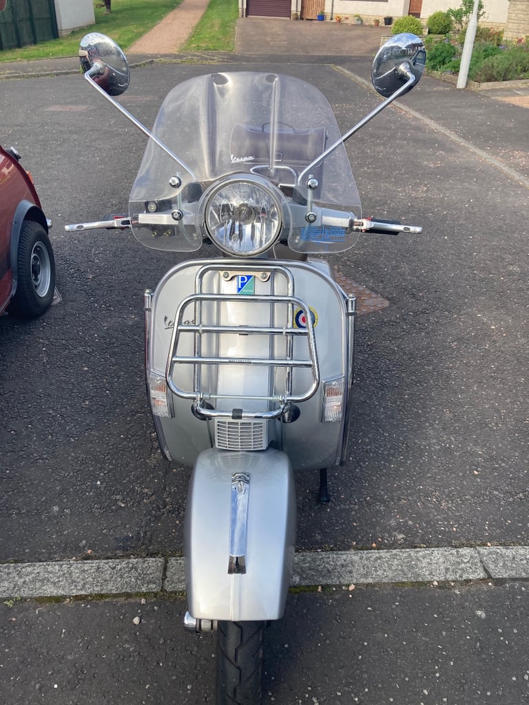 Piaggio, VESPA, 2016, 123 (cc)