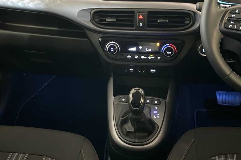 2025 Hyundai i10 1.2 Premium Hatchback 5dr Petrol Auto Euro 6 (s/s) (79 ps) Hatchback Petrol Auto...