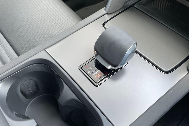 2025 Land Rover Discovery Sport 1.5 P270e 12.17kWh Dynamic SE SUV 5dr Petrol Plug-in Hybrid Auto ...