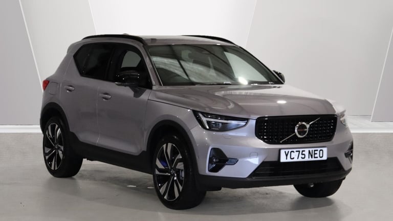image for 2025 Volvo XC40 B4 (P) Ultra Dark (Sunroof, Harman Kardon, 360 Camera) ESTATE Petrol/Electric Hyb...
