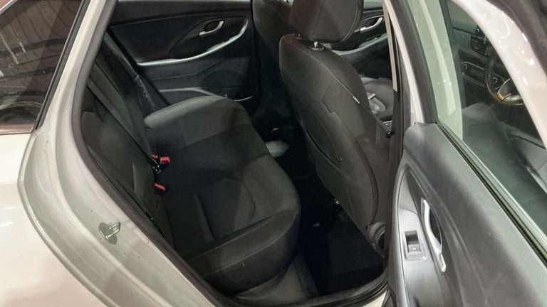2019 Hyundai i30 1.0T GDI SE Nav 5dr HATCHBACK PETROL Manual