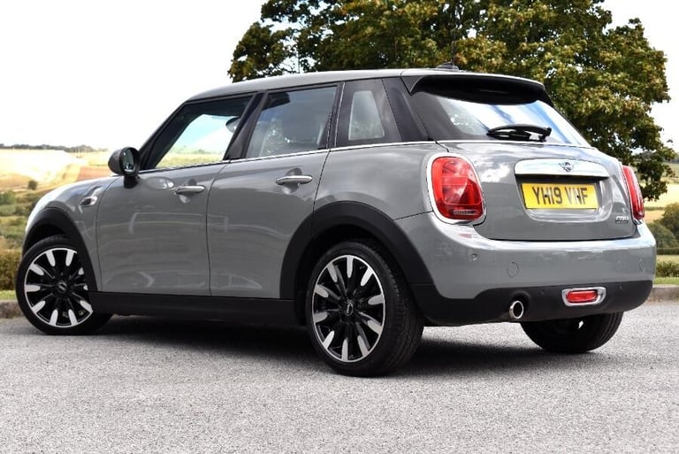 2019 MINI Hatch 1.5 Cooper Exclusive II 5dr Auto HATCHBACK PETROL Automatic
