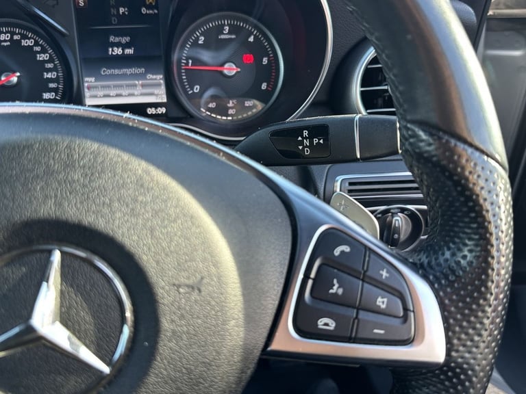 2017 Mercedes-Benz C Class 1.6 C200d AMG Line Saloon 4dr Diesel G-Tronic+ Euro 6 (s/s) (136 ps) S...