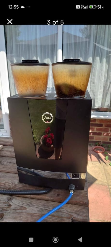 Jura Giga x7c coffee machine