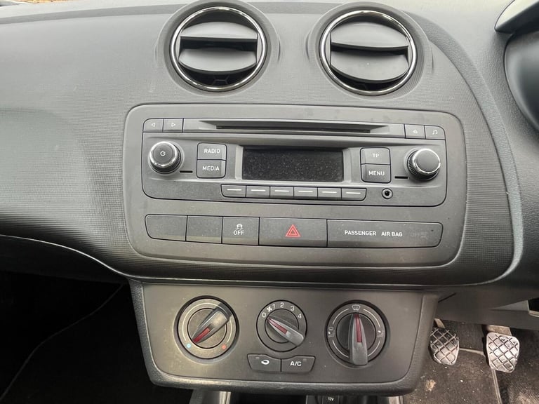 2015 SEAT Ibiza 1.4 Toca Euro 5 5dr HATCHBACK Petrol Manual