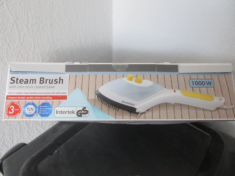 image for Steam Brush By SilverCrest Handheld For Clothes & Textiles BRAND NEW