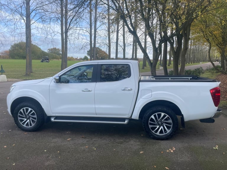 2016 Nissan Navara 2.3 dCi Acenta+ 4WD Euro 6 (s/s) 4dr PICK UP Diesel Manual