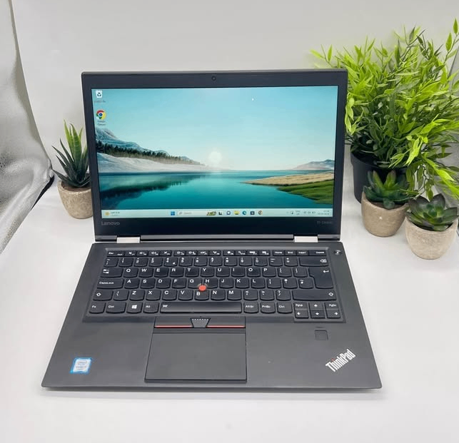 image for Lenovo X1 Carbon – i7, 256GB SSD, Slim & Fast