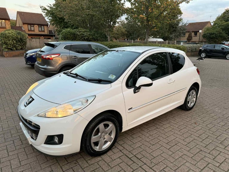 Peugeot, 207, Hatchback, 2011, Manual, 1360 (cc), 3 doors