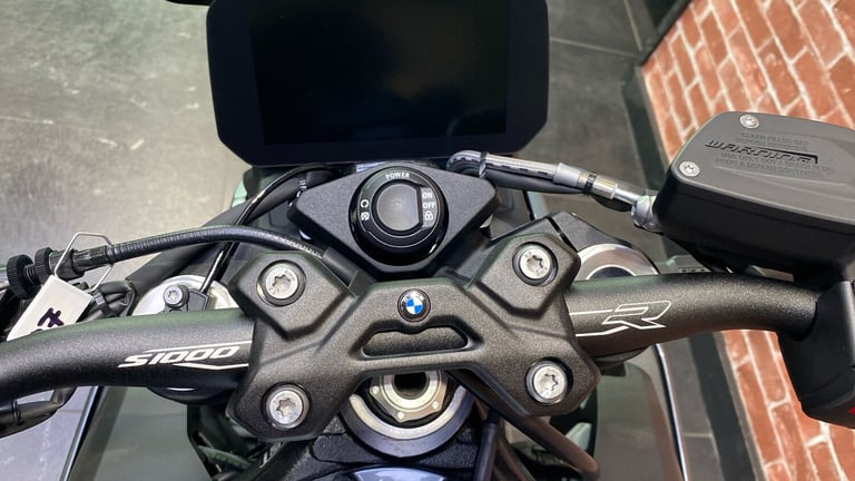 2025 BMW S1000 BMW S1000R SPORT ROADSTER Petrol Manual