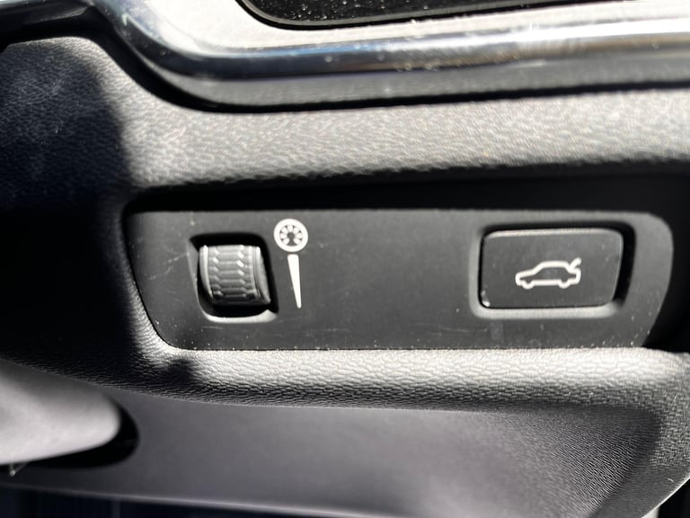 2021 Volvo V60 Cross Country 2.0 B4 MHEV Auto AWD Euro 6 (s/s) 5dr ESTATE Diesel/Electric Hybrid ...