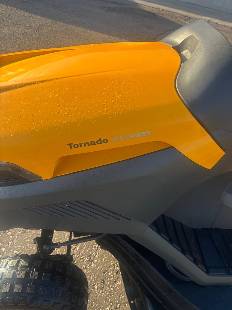 Stiga Tornado 7121 HWSY Honda engine 