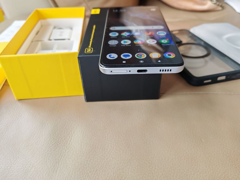 Xiaomi POCO F5 Pro 5G 12GB+512GB Dual SIM Android - WHITE - Excellent Condition