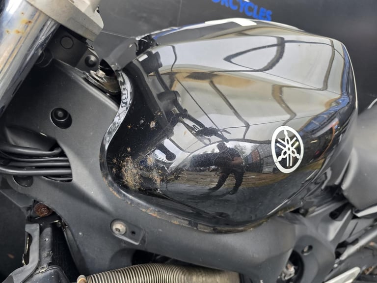 YAMAHA FZ6 PROJECT BIKE HPI CLEAR 1 OWNER
