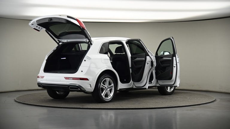 2024 Audi Q5 2.0 TFSIe 50 S line SUV 5dr Petrol Plug-in Hybrid S Tronic quattro Euro 6 ( SUV Petr...