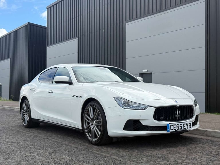 image for 2015 Maserati Ghibli 3.0 Ghibli DV6 Auto 4dr Saloon Diesel Automatic