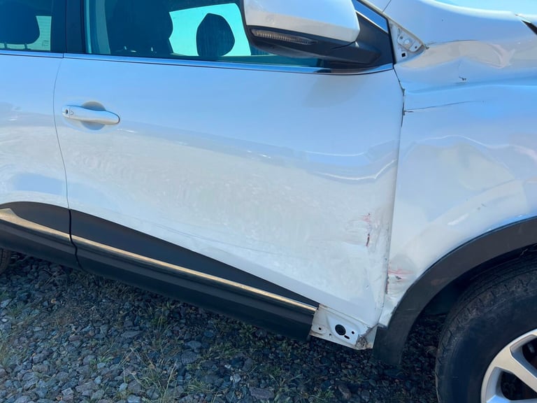 2016 RENAULT KADJAR DYNAMIQUE NAV WHITE EURO 6 SALVAGE DAMAGED REPAIR CAT S SUV