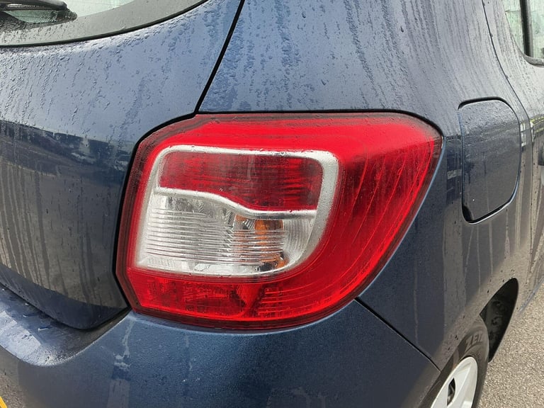 2016 Dacia Sandero Ambiance 1.2 16V 75 HATCHBACK Petrol Manual
