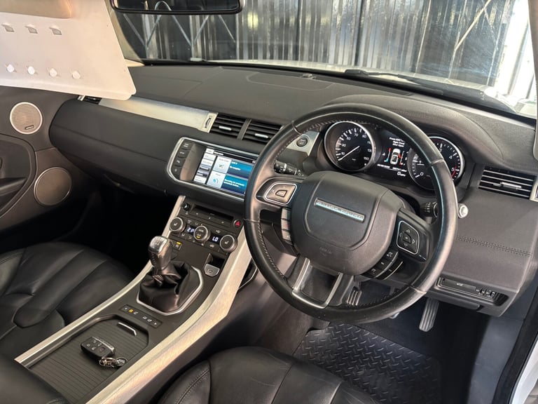 2014 Land Rover Range Rover Evoque 2.2 SD4 Pure  ESTATE Diesel Manual